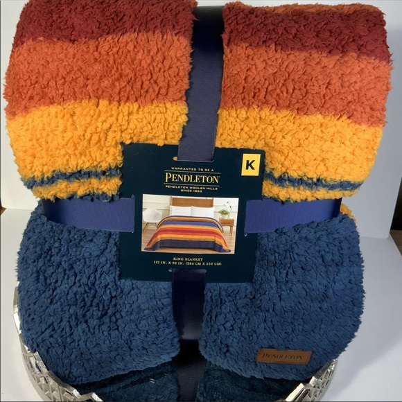 Pendleton Bedding New Pendleton Sherpa Fleece Grand Canyon Multi